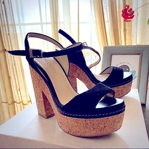 Gorgeous 😍 pair of Jimmy Choo Naylor Cork Platform Sandals